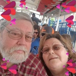 Meet your Posher, Sharon